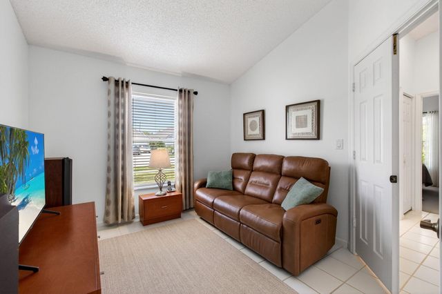 14050 Fair Isle Drive, Delray Beach, FL 33446