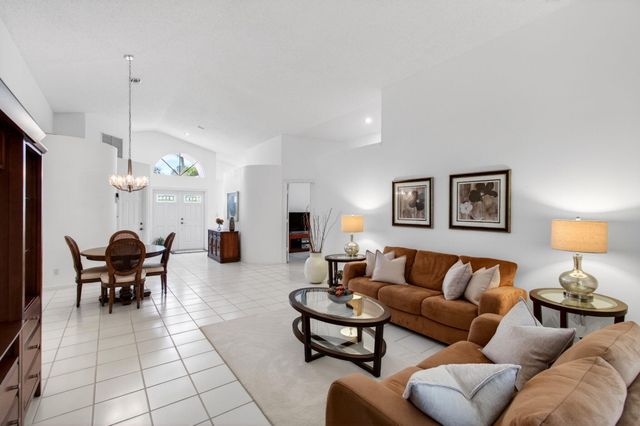 14050 Fair Isle Drive, Delray Beach, FL 33446