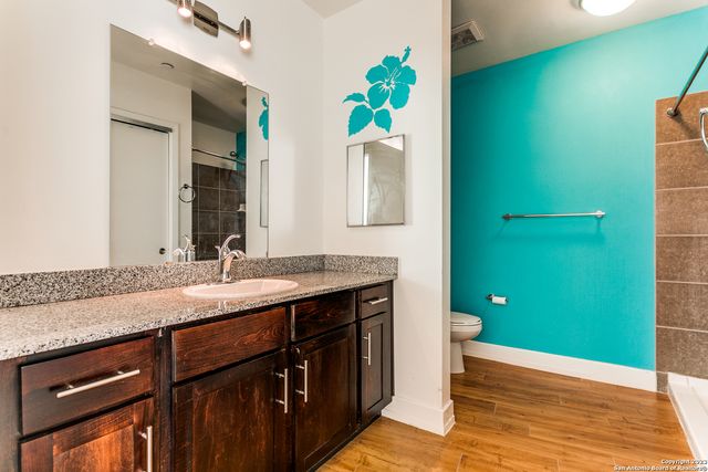 1401 S Flores St Apt 300, San Antonio, TX 78204