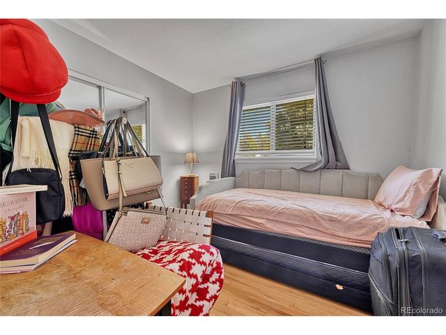 841 S Oakland St, Aurora, CO 80012