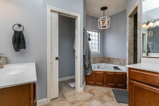 102 KIPLING WAY, Columbia, MO 65201