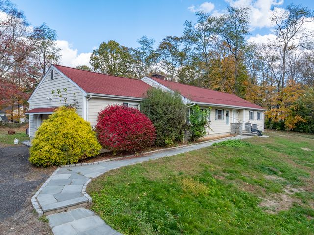 78 Trinity Pass, Stamford, CT 06903