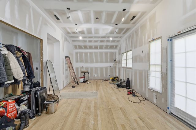 78 Trinity Pass, Stamford, CT 06903