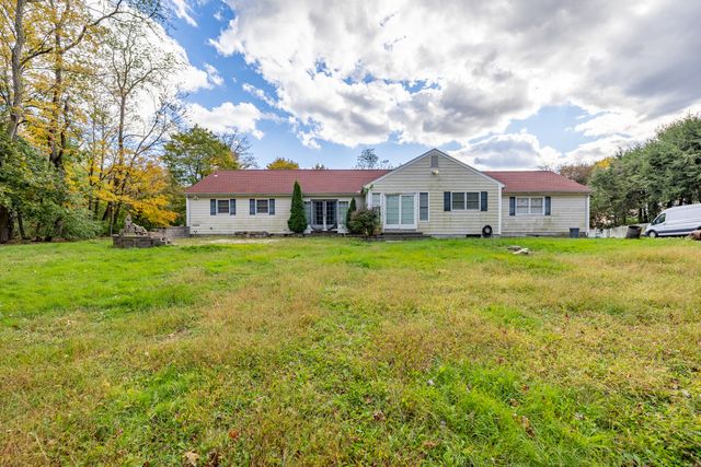 78 Trinity Pass, Stamford, CT 06903