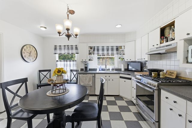 78 Trinity Pass, Stamford, CT 06903