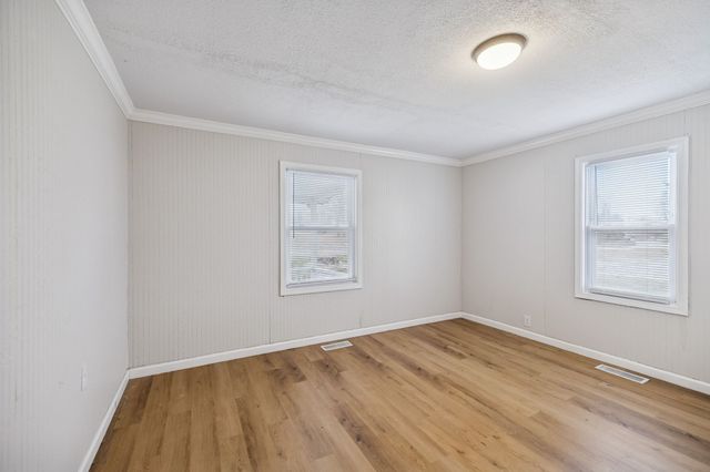 396 Pomona Rd, Crossville, TN 38571