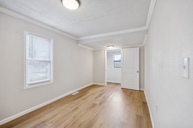 396 Pomona Rd, Crossville, TN 38571