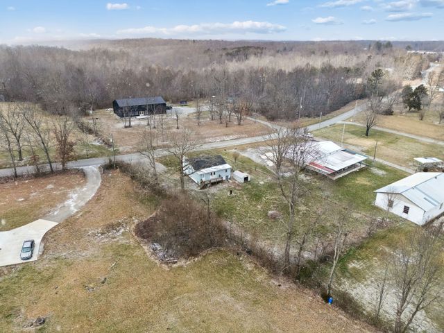 396 Pomona Rd, Crossville, TN 38571