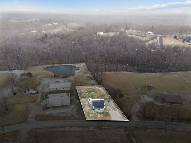 396 Pomona Rd, Crossville, TN 38571