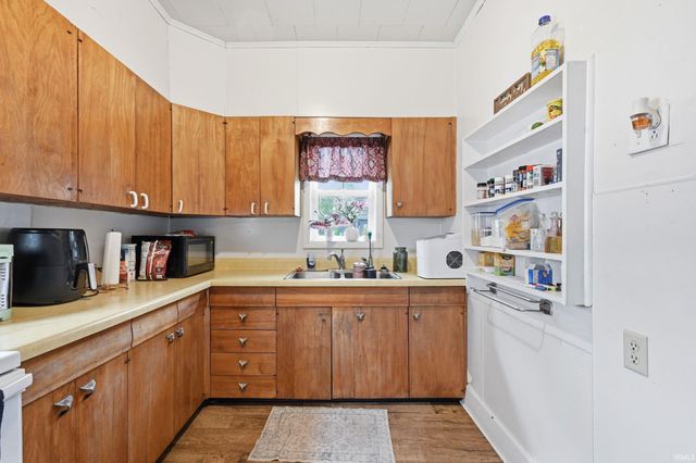220 S Martin Avenue, Muncie, IN 47303