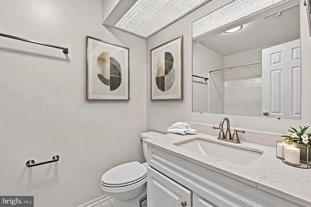 4505-F SAHALEE CT, Alexandria, VA 22312