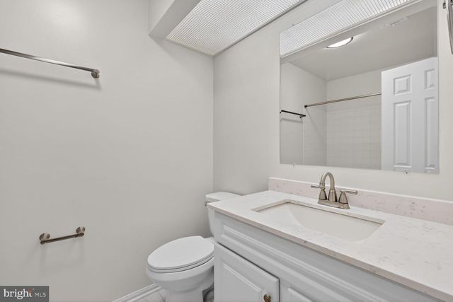 4505-F SAHALEE CT, Alexandria, VA 22312