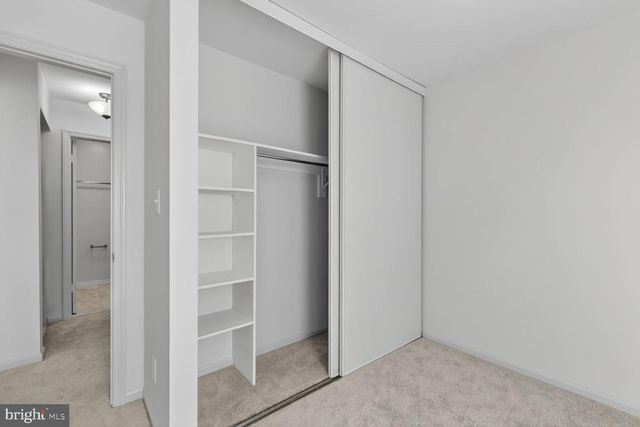4505-F SAHALEE CT, Alexandria, VA 22312