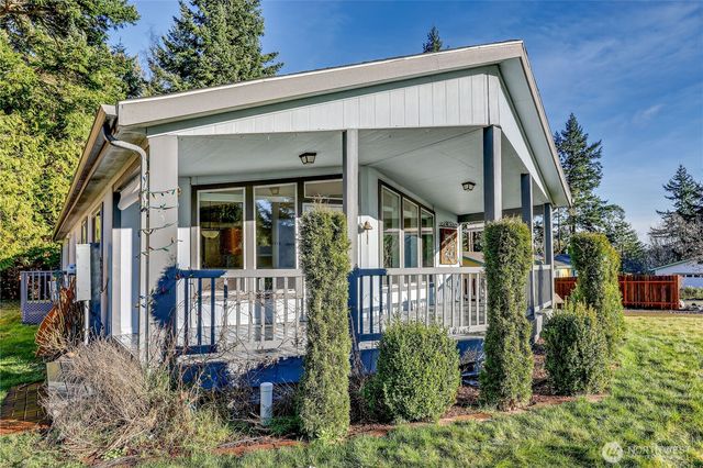 372 Port Hadlock Heights Road, Port Hadlock, WA 98339