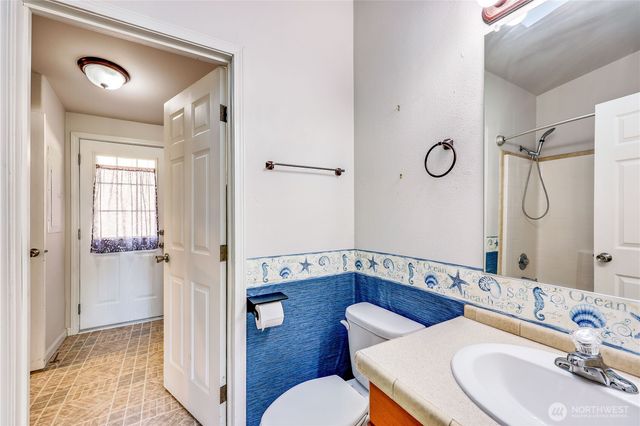 372 Port Hadlock Heights Road, Port Hadlock, WA 98339