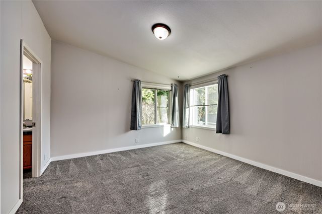 372 Port Hadlock Heights Road, Port Hadlock, WA 98339