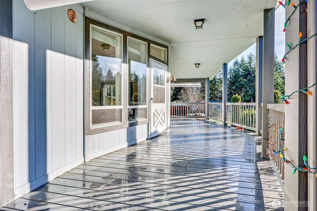 372 Port Hadlock Heights Road, Port Hadlock, WA 98339