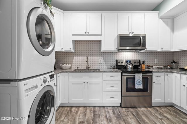 745 Beaufain Street SW, Supply, NC 28462