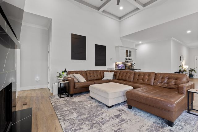 8377 Snowdrop Way, Ooltewah, TN 37363