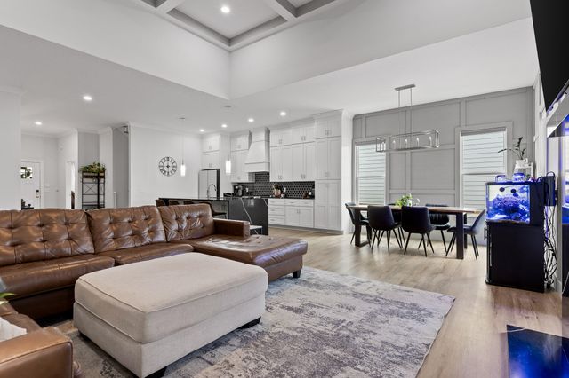 8377 Snowdrop Way, Ooltewah, TN 37363