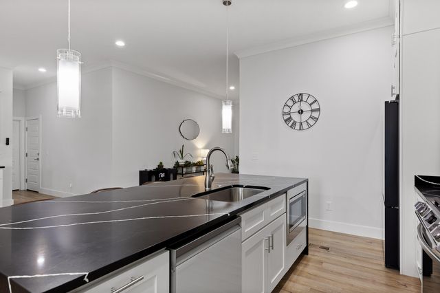 8377 Snowdrop Way, Ooltewah, TN 37363