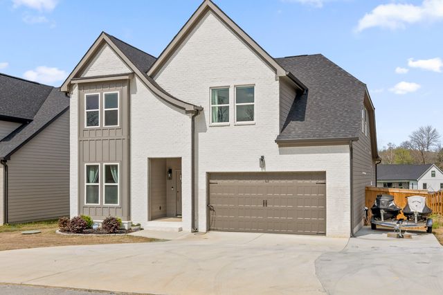 8377 Snowdrop Way, Ooltewah, TN 37363