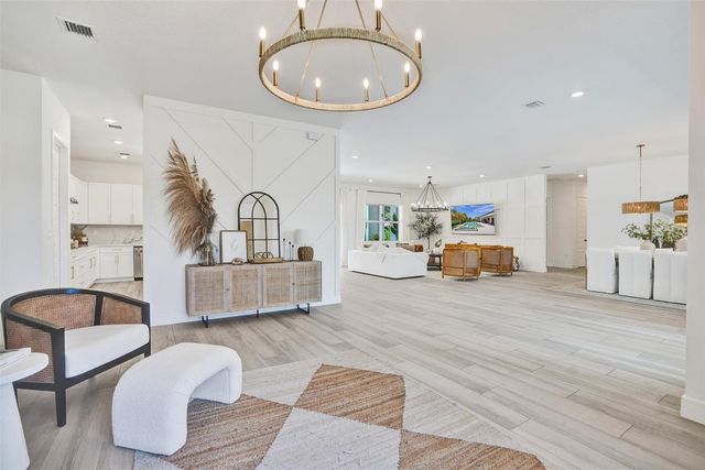 10975 N Sierra Ranch Drive, Davie, FL 33324