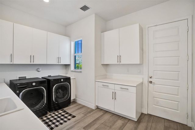 10975 N Sierra Ranch Drive, Davie, FL 33324