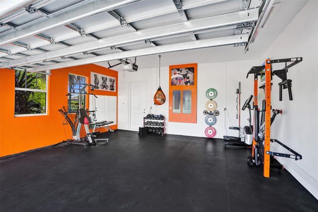 10975 N Sierra Ranch Drive, Davie, FL 33324