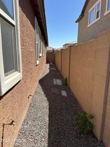 1702 N 214TH Lane, Buckeye, AZ 85396