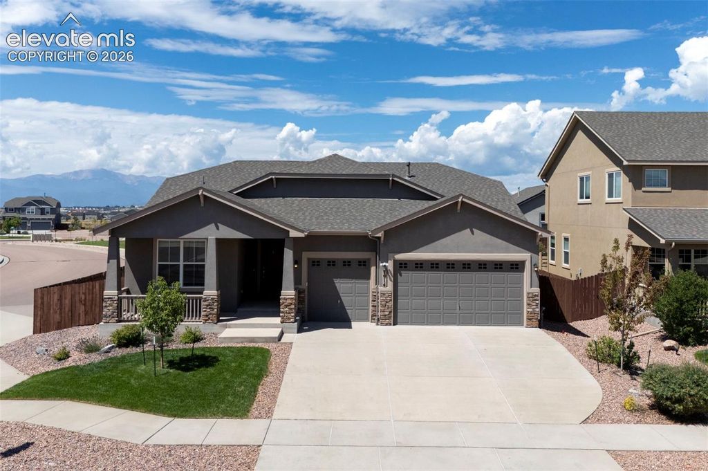 7914 Sandsmere Drive, Colorado Springs, CO 80908 — exterior