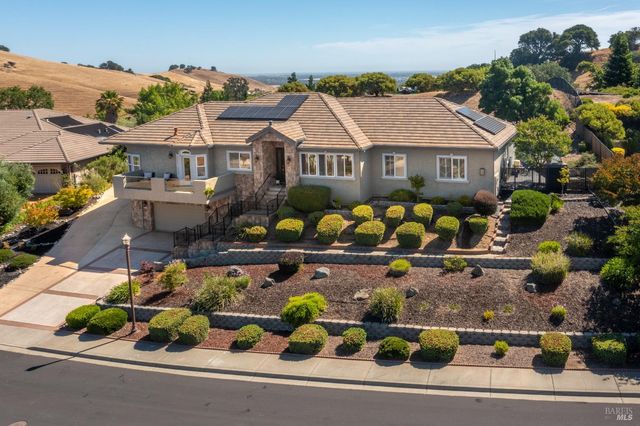 6141 N Vine St, Vacaville, CA 95688
