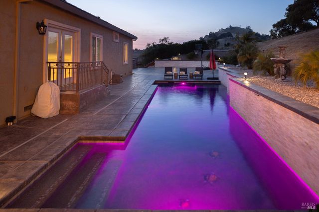 6141 N Vine St, Vacaville, CA 95688