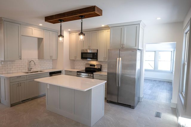 312 3rd Street N, Hudson, WI 54016