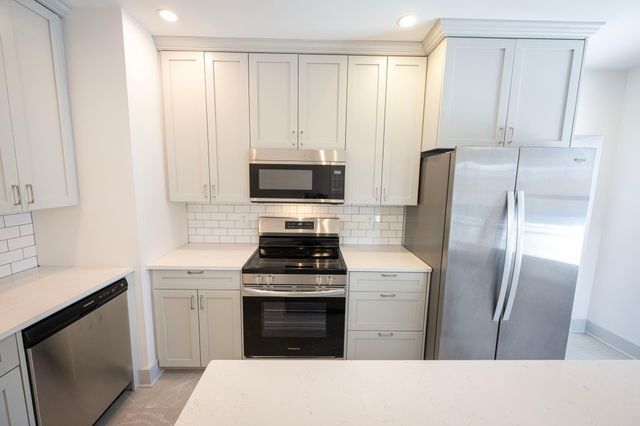 312 3rd Street N, Hudson, WI 54016