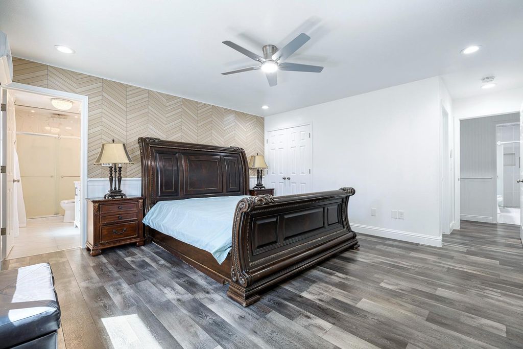 Image 29 of property listing at 408 W San Joaquin Street, Avenal, CA 93204