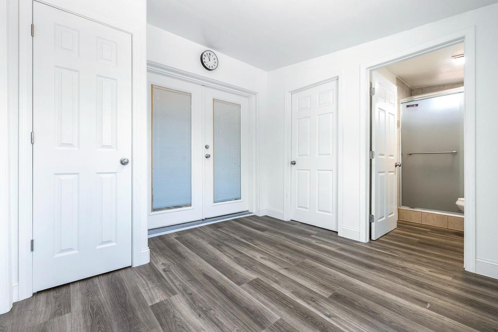 Image 38 of property listing at 408 W San Joaquin Street, Avenal, CA 93204