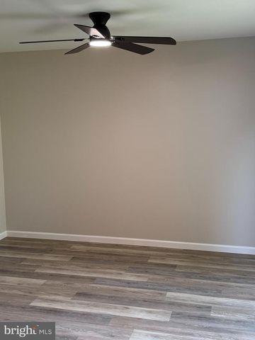 10 BRANDON, Lancaster, PA 17603