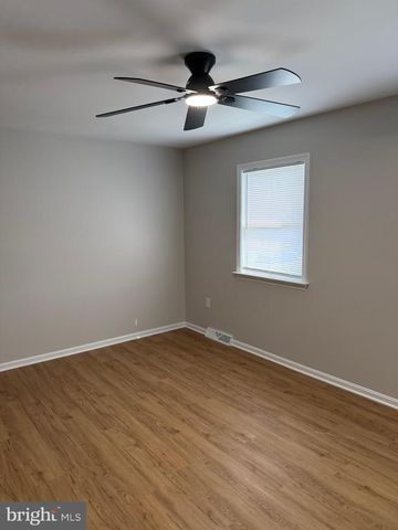 10 BRANDON, Lancaster, PA 17603