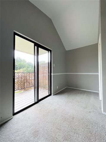 1601 Faro DR 103, Austin, TX 78741