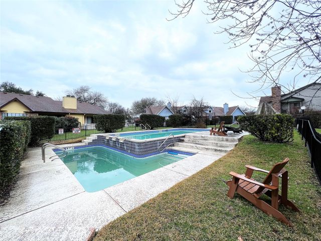 1601 Faro DR 103, Austin, TX 78741
