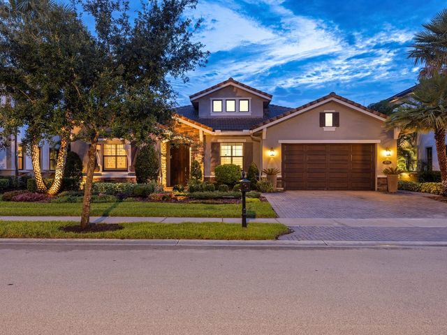 8785 W Watercrest Circle W, Parkland, FL 33076