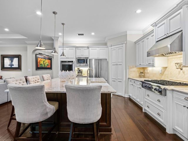 8785 W Watercrest Circle W, Parkland, FL 33076