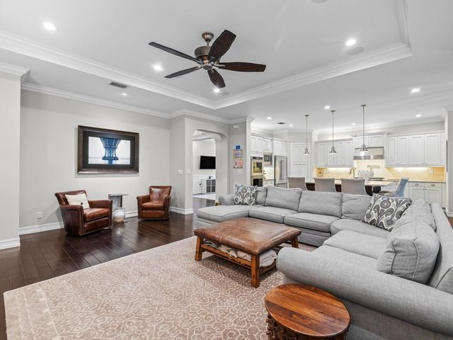 8785 W Watercrest Circle W, Parkland, FL 33076