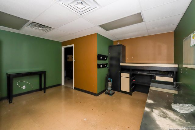 12153 Valliant St # 1-3, San Antonio, TX 78216