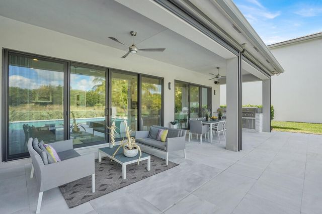 8815 Skyward Street, Boca Raton, FL 33496