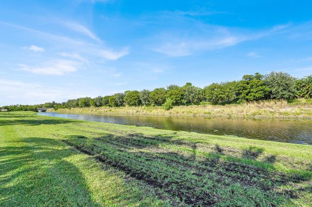 8815 Skyward Street, Boca Raton, FL 33496