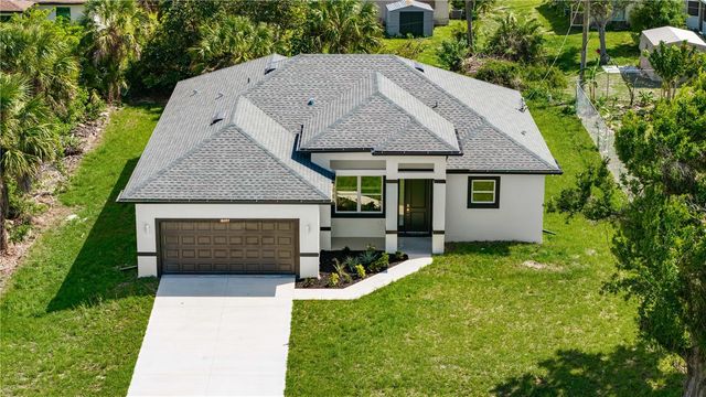 18097 COCHRAN BOULEVARD, Port Charlotte, FL 33948