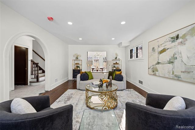 1977 Atkinson Street, Detroit, MI 48206