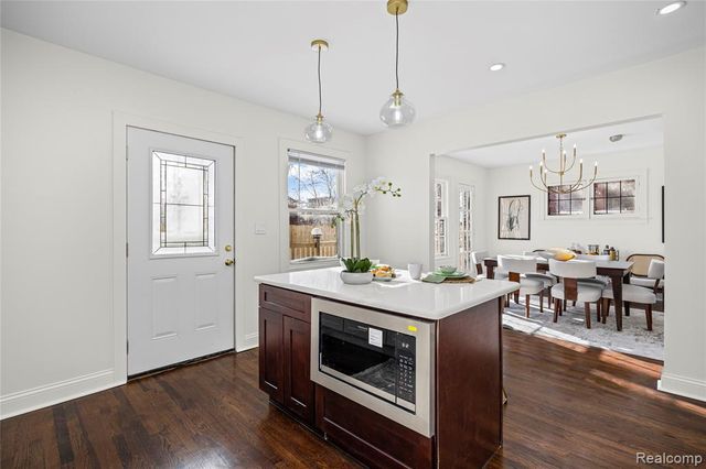 1977 Atkinson Street, Detroit, MI 48206